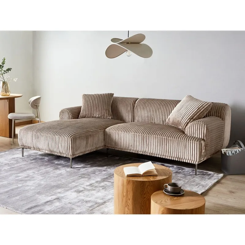 Hjørnesofa Stenum - Lys brun, messing/Høyrevendt - Møbler - Sofaer - Hjørnesofa - Howard hjørnesofa