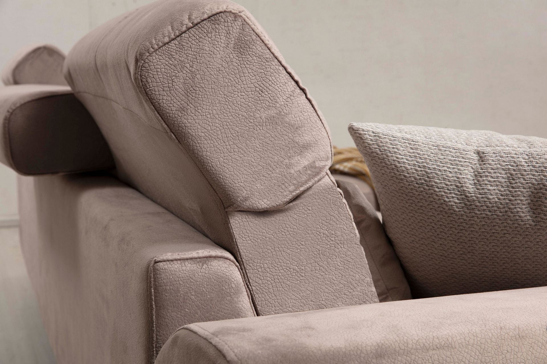 Jaraad Divansofa Venstre - Beige/Svart - Møbler - Sofaer - Sofa med sjeselong
