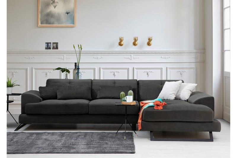 Jaraad Hjørnesofa med Divan Høyre - Svart - Møbler - Sofaer - Sofa med sjeselong