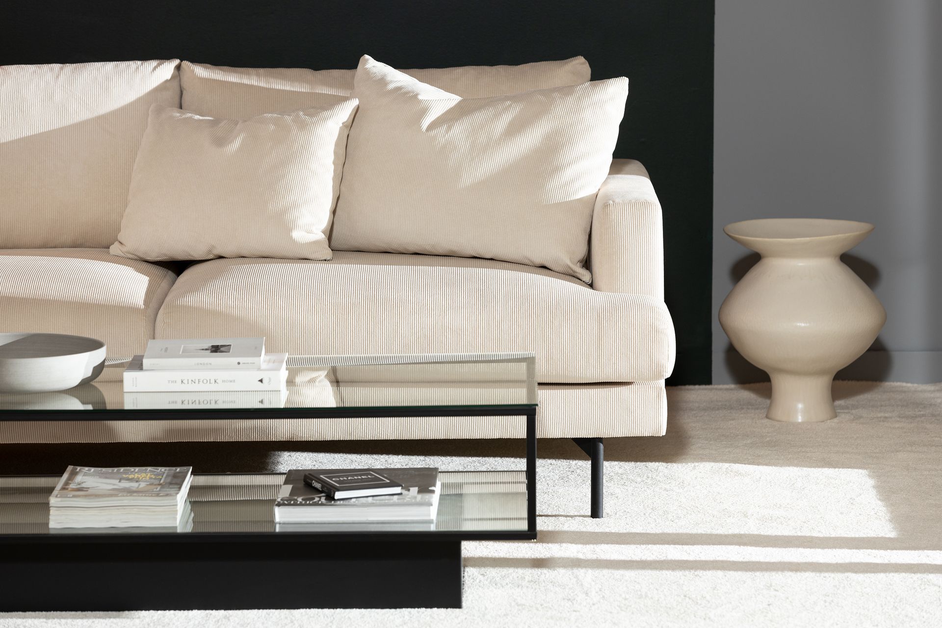 Menard 4-seters Venstrevendt Dyp L-formet Sjeselongsofa i Manchester - Beige - Møbler - Sofaer - Sofa med sjeselong