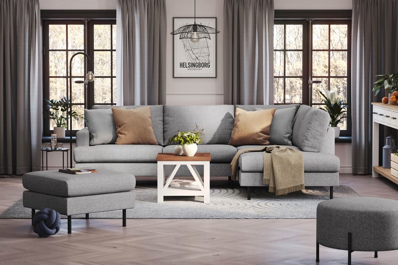 Menard Compact 4-seters Høyrevendt L-formet Sjeselongsofa i Stoff - Grå - Møbler - Sofaer - Sofa med sjeselong