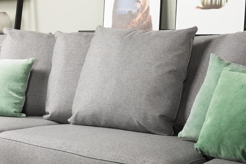 Optus 4-seters Høyrevendt L-formet Sjeselongsofa i Stoff inkl. Pynteputer - Lys grå - Møbler - Sofaer - Sofa med sjeselong - 3 seters sofa med divan