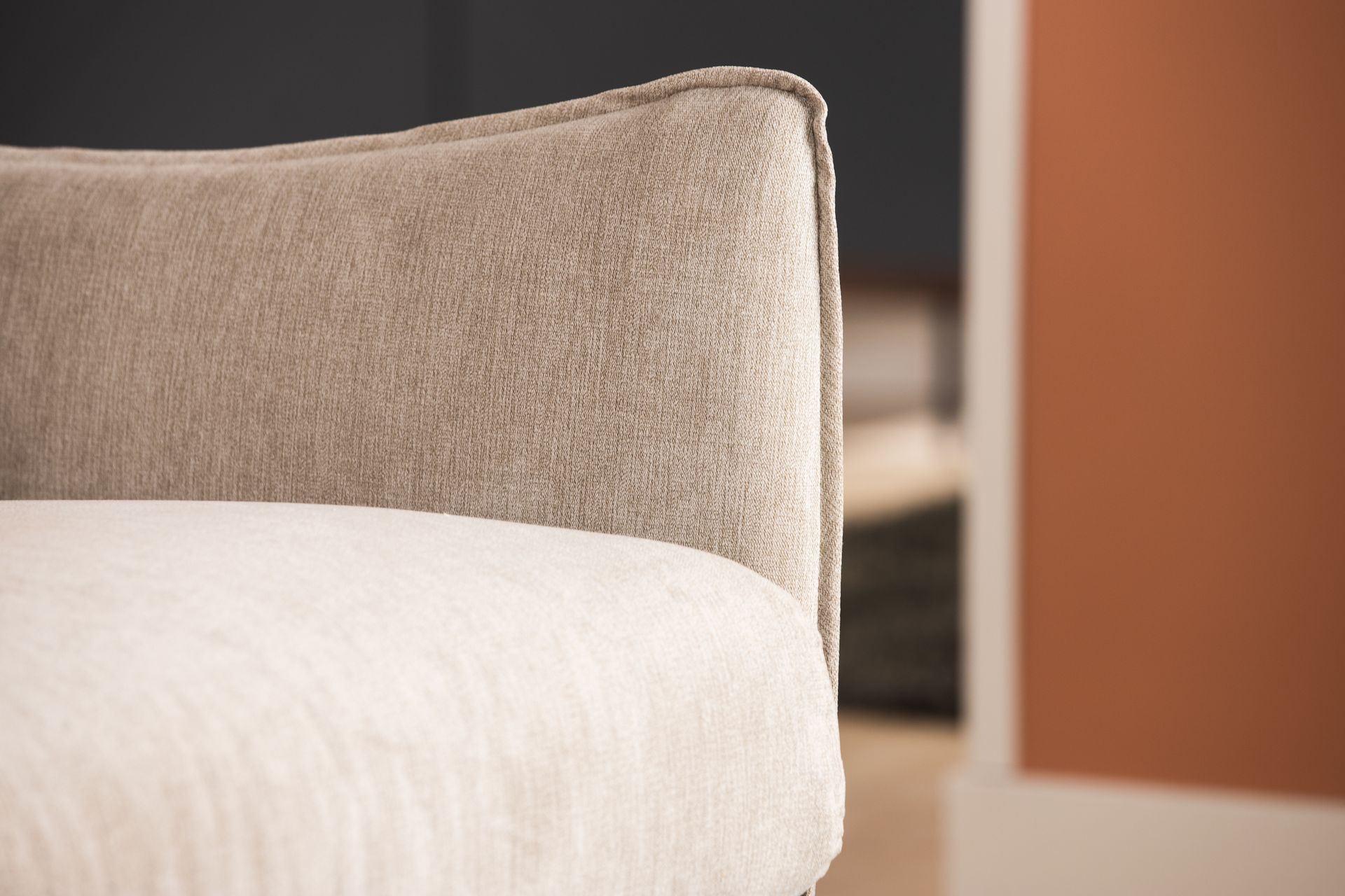 Trend Lyx 4-seters Høyrevendt L-formet Sjeselongsofa i Stoff - Beige - Møbler - Sofaer - Sofa med sjeselong