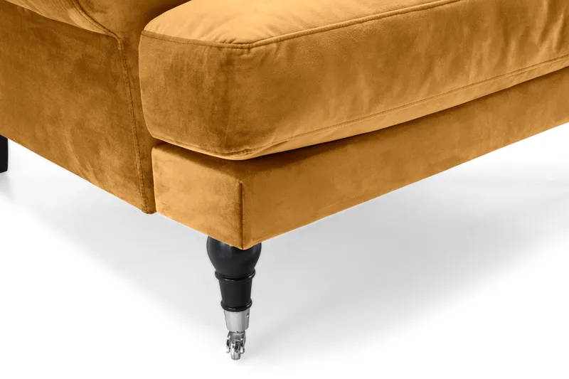 Andrew Sofagruppe 3-seter + 2-seter Sofa + Lenestol + Fotskammel i Fløyel - Mørk gul - Møbler - Sofaer - Sofagrupper - Howard sofagruppe