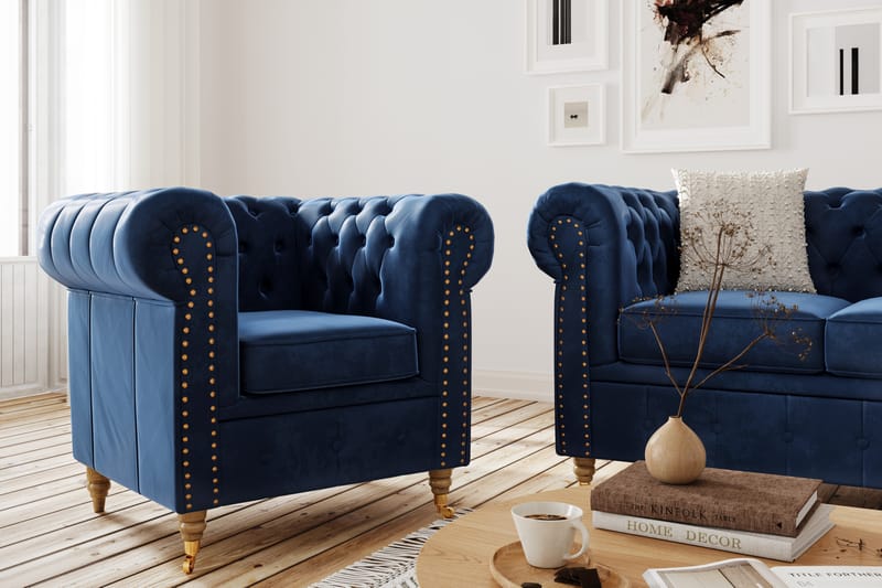 Chesterfield Deluxe Sofagruppe 3+2+Lenestol+Fotskammel - Petrolblå/Fløyel - Møbler - Sofaer - Sofagrupper - Howard sofagruppe