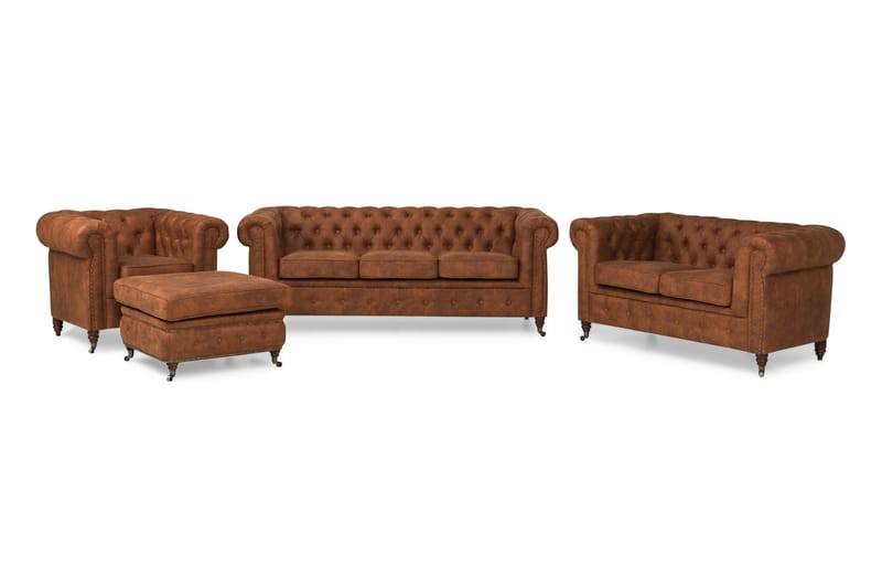 Chesterfield Deluxe Sofagruppe 3+2-seter+Lenestol+Fotskammel - Konjakk - Howard sofagruppe