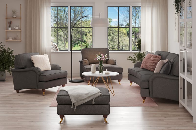 Howard Lyx Sofagruppe 4-seters Svingt Sofa + Divanstol + Lenestol + Fotskammel i Stoff - Mørk grå - Møbler - Sofaer - Sofagrupper - Howard sofagruppe