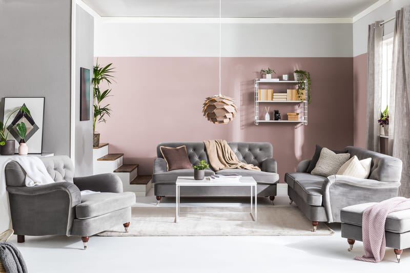 Howard Riviera Sofagruppe 3-seters + 2-seters Sofa + Lenestol + Fotskammel i Fløyel - Lys grå - Møbler - Sofaer - Sofagrupper - Howard sofagruppe