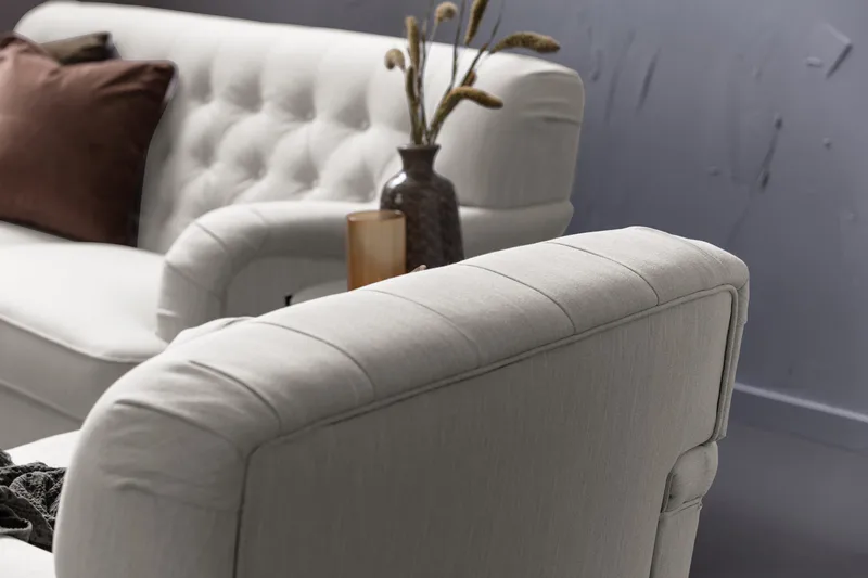 Howard Riviera Sofagruppe 3-seters + 2-seters Sofa + Lenestol + Fotskammel i Stoff - Lys grå - Møbler - Sofaer - Sofagrupper - Howard sofagruppe