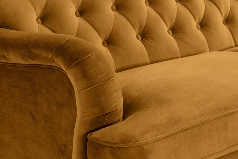 Howard Riviera Sofagruppe 3-seters + 2-seters Sofa + Lenestol + Fotskammel i Fløyel - Mørk gul - Møbler - Sofaer - Sofagrupper - Howard sofagruppe