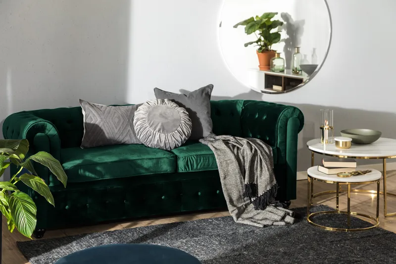 Chesterfield Lyx 3-seter Fremoverbøyd sovesofa i fløyel - Grønn - Møbler - Sofaer - Sovesofaer