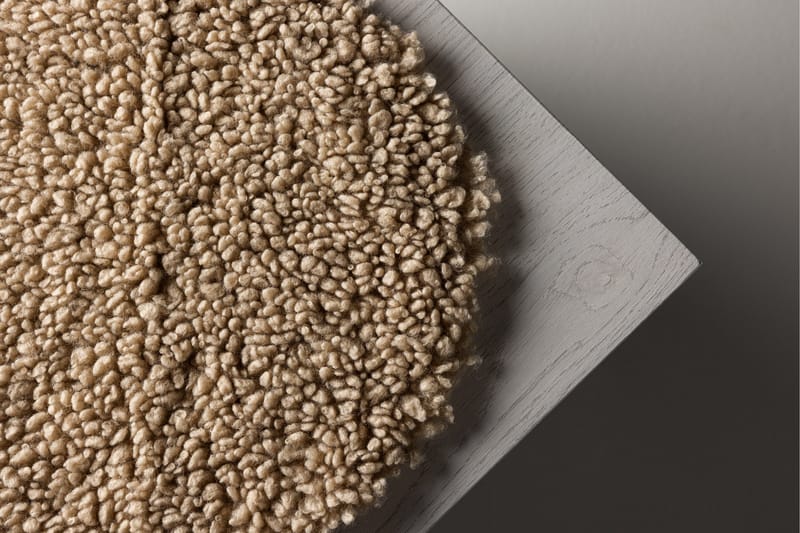 Katy Stolpute - Beige - Tekstiler - Sitteputer