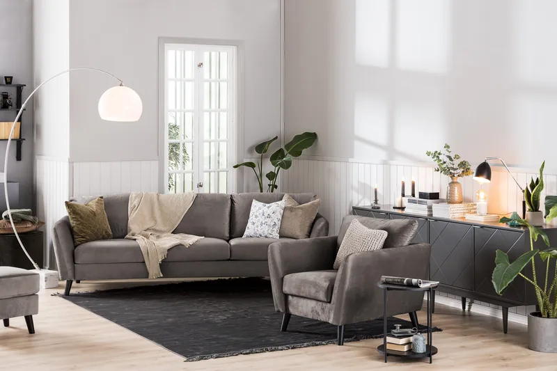 Trend Sofagruppe 3-seters + 2-seters Sofa + Lenestol + Fotskammel i Fløyel - Brun - Møbler - Sofaer - Sofagrupper