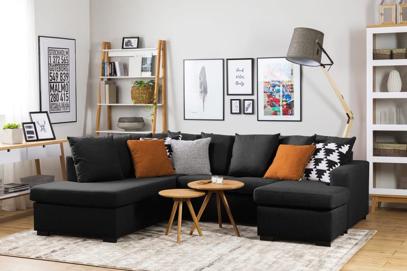 Crazy 4-seters Venstrevendt U-formet Large Sofa med Divan og Sjeselong i Stoff inkl. Pynteputer - Mørk grå - Møbler - Sofaer - U-sofa