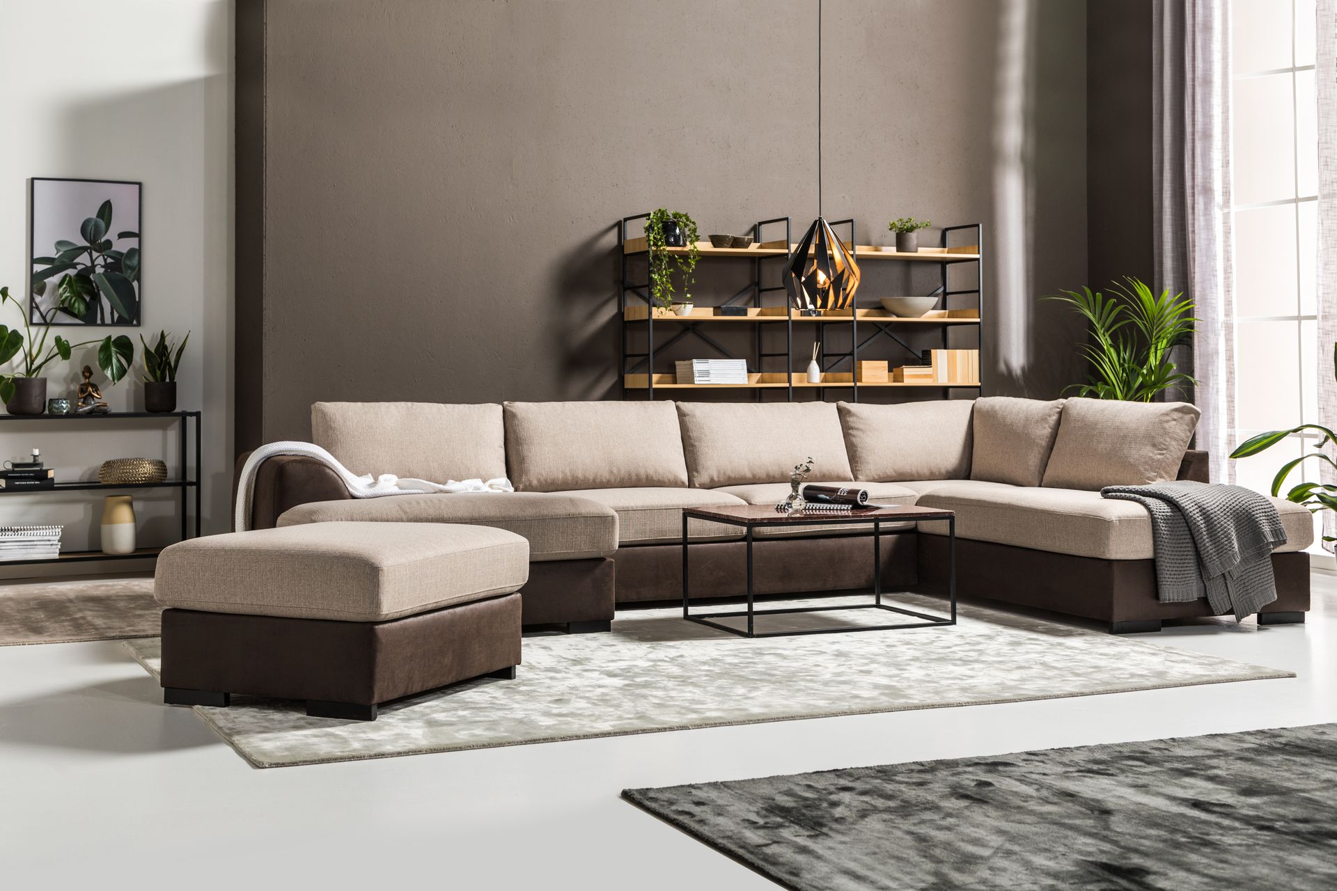Cuba 5-seters Venstrevendt U-formet Large Sofa med Divan og Sjeselong i Kunstlær/Stoff - Brun / Beige - Møbler - Sofaer - U-sofa
