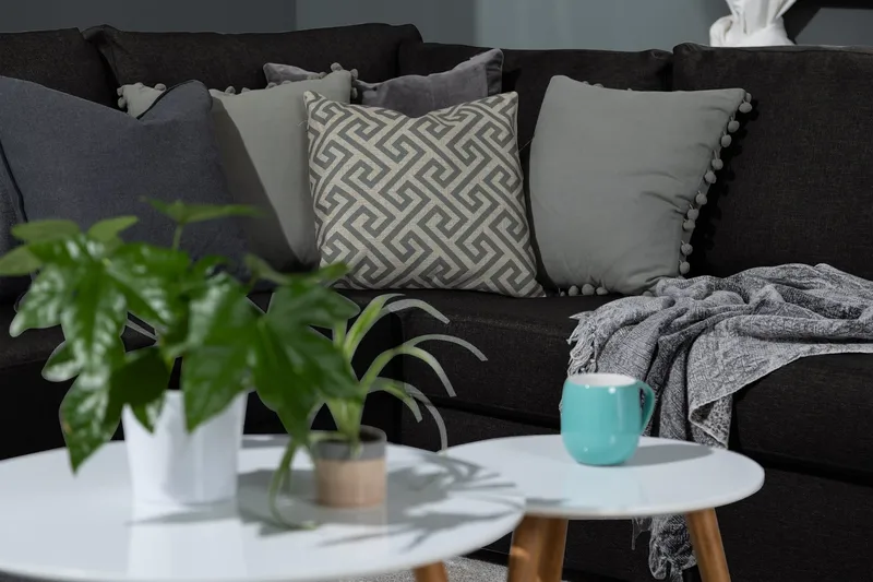 Ocean 5-seters Høyrevendt U-formet Large Sofa med Divan og Sjeselong i Stoff - Svart - Møbler - Sofaer - U-sofa