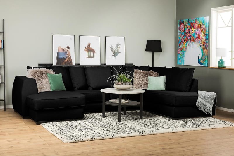 Optus 4-seters Høyrevendt U-formet Sofa med Divan og Sjeselong i Stoff inkl. Pynteputer - Svart - Møbler - Sofaer - U-sofa