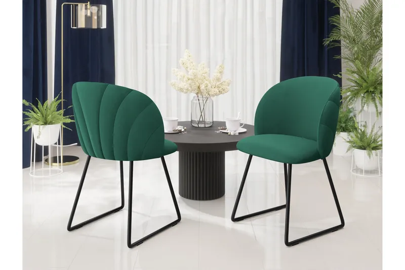 Akitomo Spisestol - Grønn - Møbler - Stoler & lenestoler - Spisestuestoler & kjøkkenstoler