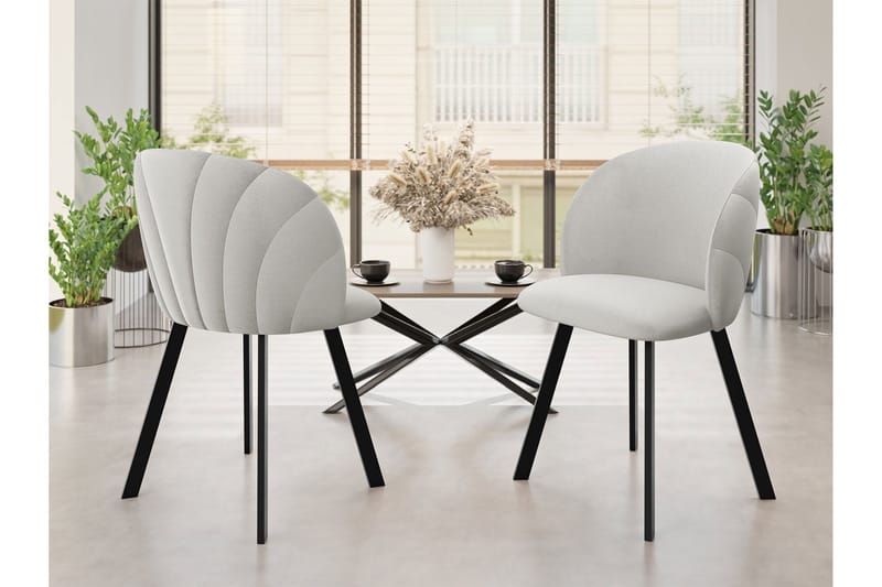 Akitomo Spisestol - Hvit - Møbler - Stoler & lenestoler - Spisestuestoler & kjøkkenstoler