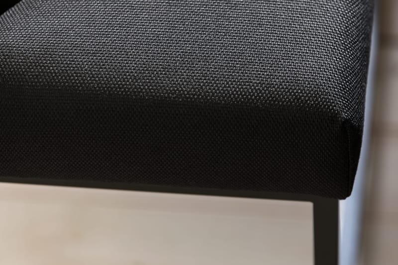 Ella Benk 120cm Dypheftet - Svart - Møbler - Stoler & lenestoler - Benk - Entrebenk