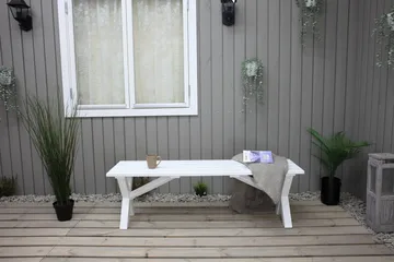 Scottsdale Sittebenk 140 cm Hvit - KWA - Møbler - Stoler & lenestoler - Benk - Entrebenk