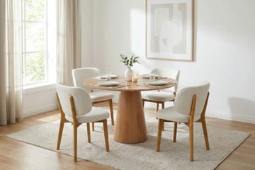 Eira Spisestol og Kjøkkenstol i Tre med Eikeutseende med Avrundet Rygg og Stoffsete - Beige - Møbler - Stoler & lenestoler - Spisestuestoler & kjøkkenstoler