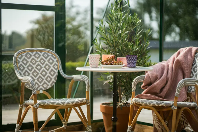 Hillerstorp Holmenäs Caféstol 2-pakning - Grå - Møbler - Stoler & lenestoler - Karmstoler