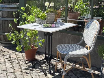 Hillerstorp Holmenäs Kaféstol 2-pakning - Grå - Møbler - Stoler & lenestoler - Spisestuestoler & kjøkkenstoler