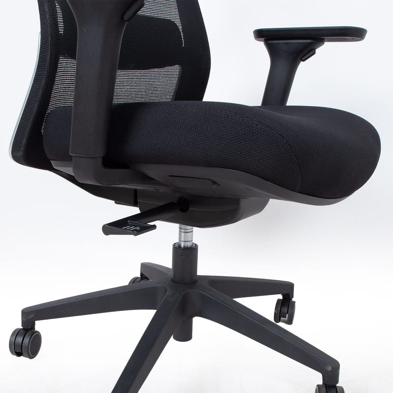 Kontorstol HOME4YOU Santo Svart meshstoff - Svart - Møbler - Stoler & lenestoler - Kontorstol & skrivebordsstol