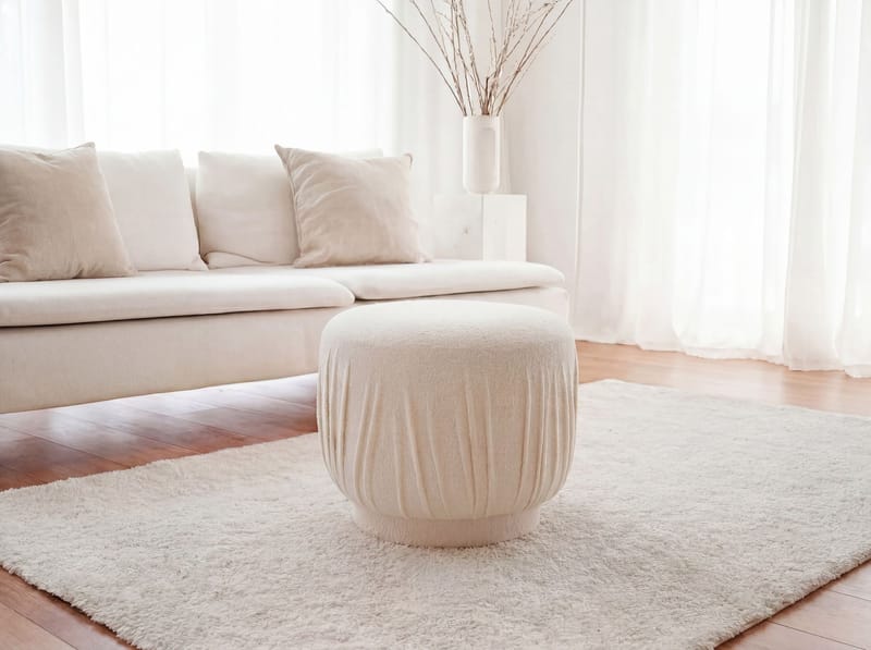 Älven rund sittepuff 50 cm i stoff - lys krem - Møbler - Stoler & lenestoler - Krakk - Puff