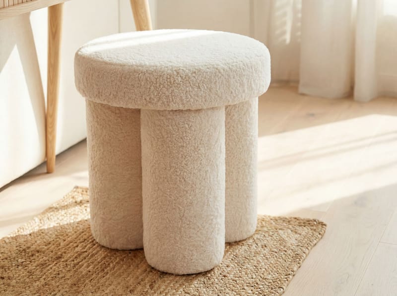 Ölvik rund sittepuff 40 cm i teddystoff - lys krem - Møbler - Stoler & lenestoler - Krakk - Puff