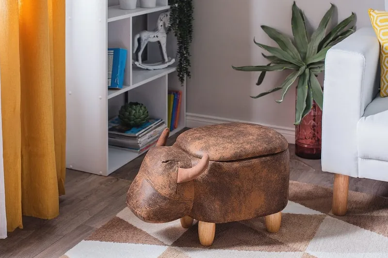 Cow Puff 60 cm - Brun - Møbler - Stoler & lenestoler - Krakk - Puff - Sittepuff med oppbevaring