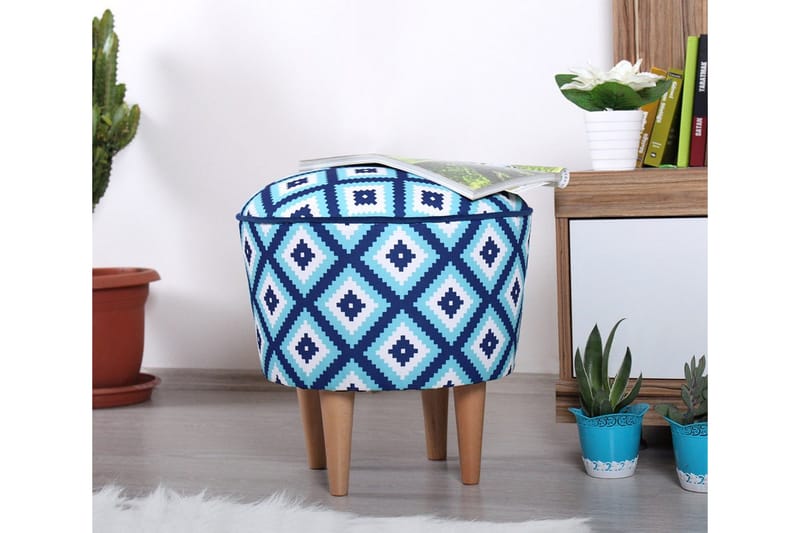 Debesis Sittepuff 42 cm, Lys blå