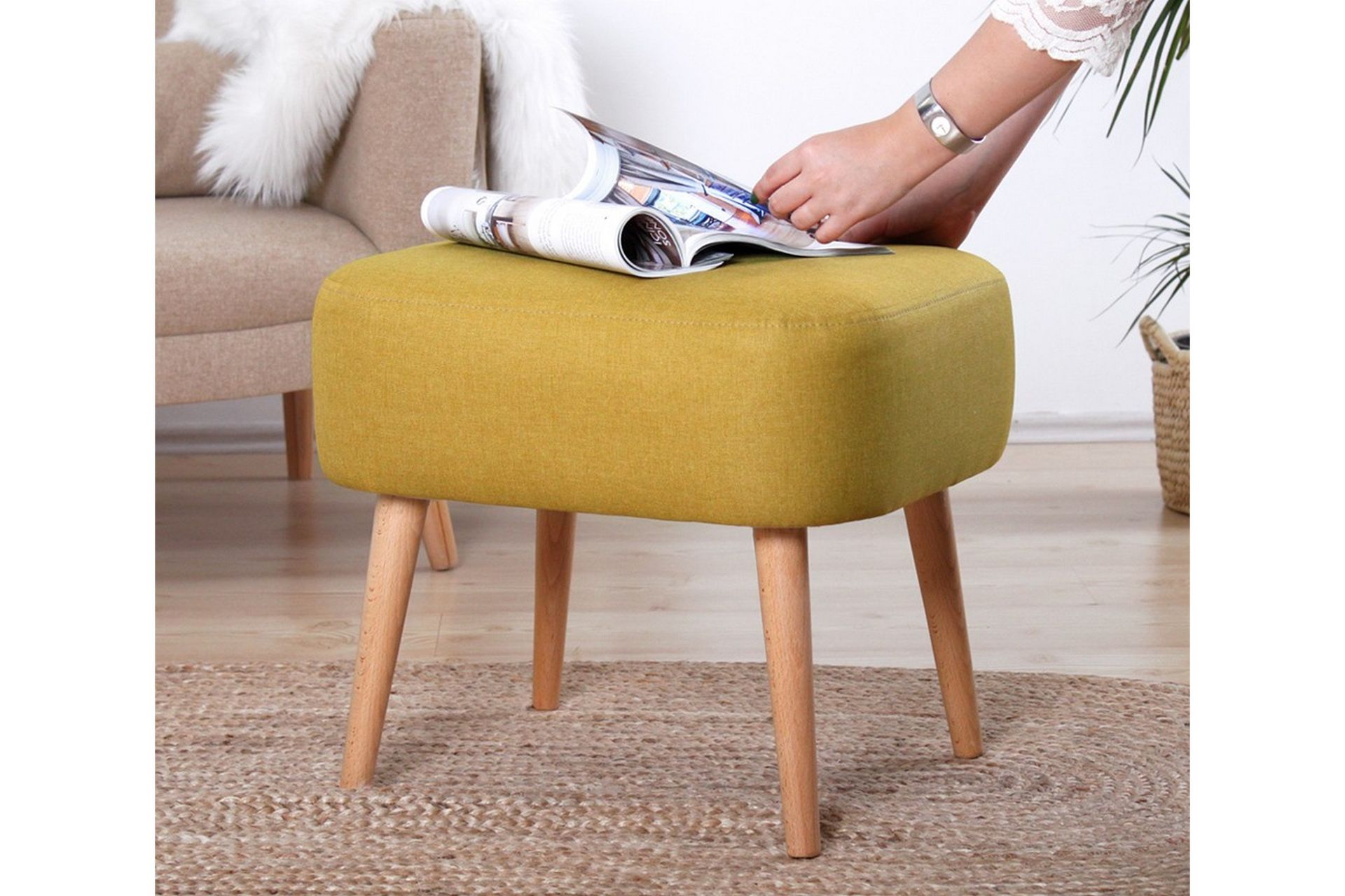 Demopolis Sittepuff 50 cm - Gul - Møbler - Stoler & lenestoler - Krakk - Puff