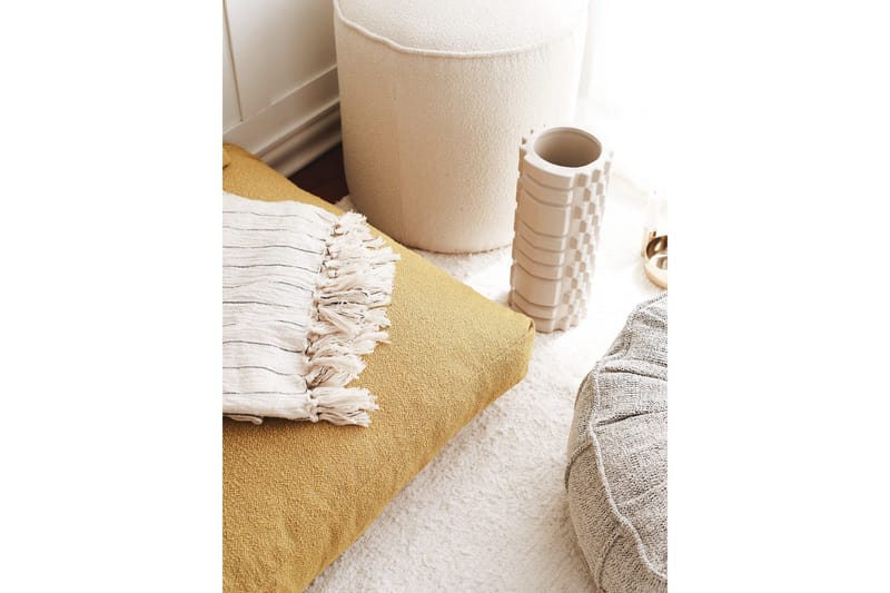 Dokuma Sittepuff 70 cm - Sennep - Møbler - Stoler & lenestoler - Krakk - Puff