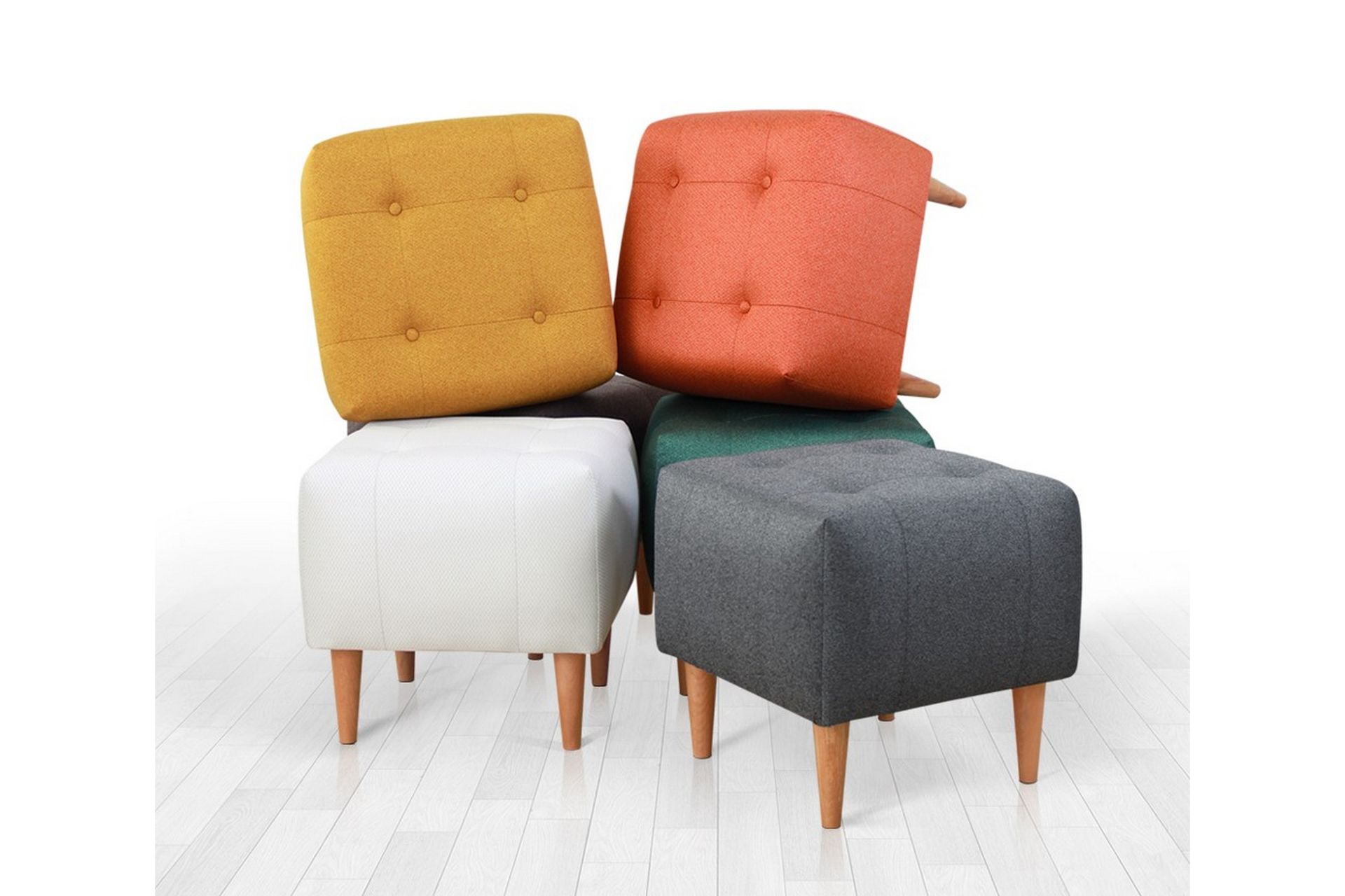 Grants Sittepuff 43 cm - Gull - Møbler - Stoler & lenestoler - Krakk - Puff