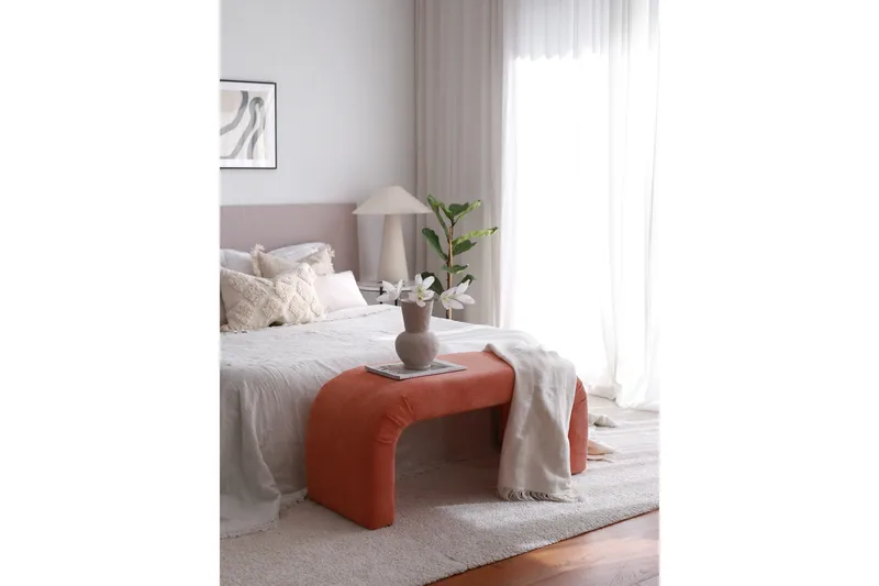 Manav Sittepuff 106 cm - Koral - Møbler - Stoler & lenestoler - Krakk - Puff