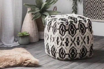 Orai Puff 45 cm - Svart - Møbler - Stoler & lenestoler - Krakk - Puff