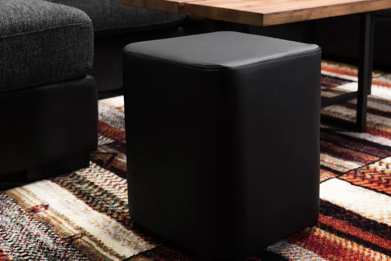 Square Puff Lær - Svart - Møbler - Stoler & lenestoler - Krakk - Puff