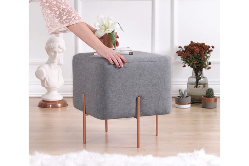 Yellowknife Sittepuff 40 cm - Grå - Møbler - Stoler & lenestoler - Krakk - Puff