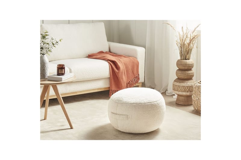 Sittepuff Adlana Lysebeige - Lysebeige - Møbler - Stoler & lenestoler - Krakk - Puff