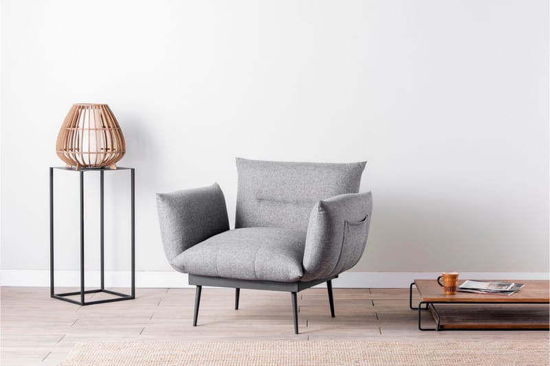 Bramelia Moderne Lenestol i Stoff med Metallben - Grå - Møbler - Stoler & lenestoler - Lenestoler