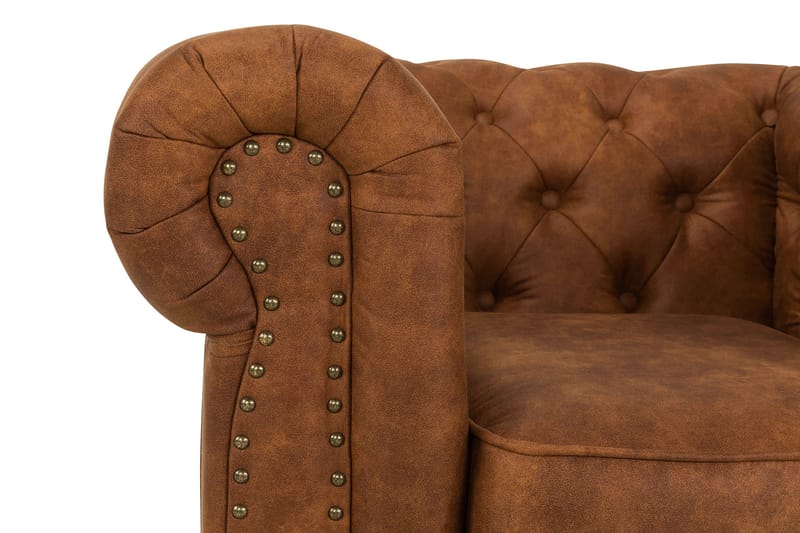 Chesterfield Deluxe Lenestol Vintage - Konjakk - Møbler - Stoler & lenestoler - Lenestoler - Chesterfield lenestol