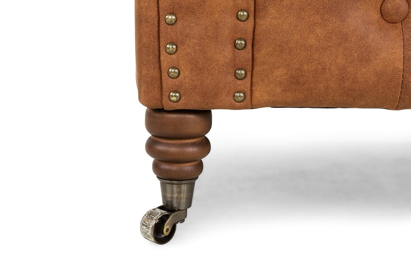 Chesterfield Deluxe Lenestol Vintage - Konjakk - Møbler - Stoler & lenestoler - Lenestoler - Chesterfield lenestol