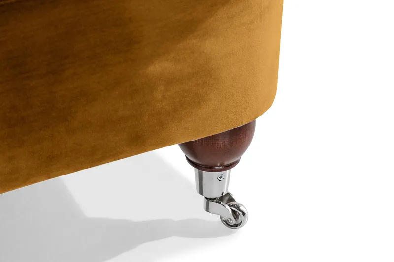 Howard Riviera Fløyelslenestol - Amber - Møbler - Stoler & lenestoler - Lenestoler - Howard lenestol