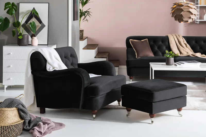 Howard Riviera Fløyelslenestol - Svart - Møbler - Stoler & lenestoler - Lenestoler - Howard lenestol