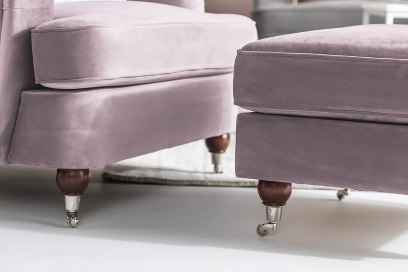 Howard Riviera Lenestol med Fotskammel - Lilla - Møbler - Stoler & lenestoler - Lenestoler - Howard lenestol