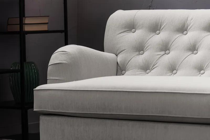 Howard Riviera Lenestol med Fotskammel - Linbeige - Møbler - Stoler & lenestoler - Lenestoler - Howard lenestol