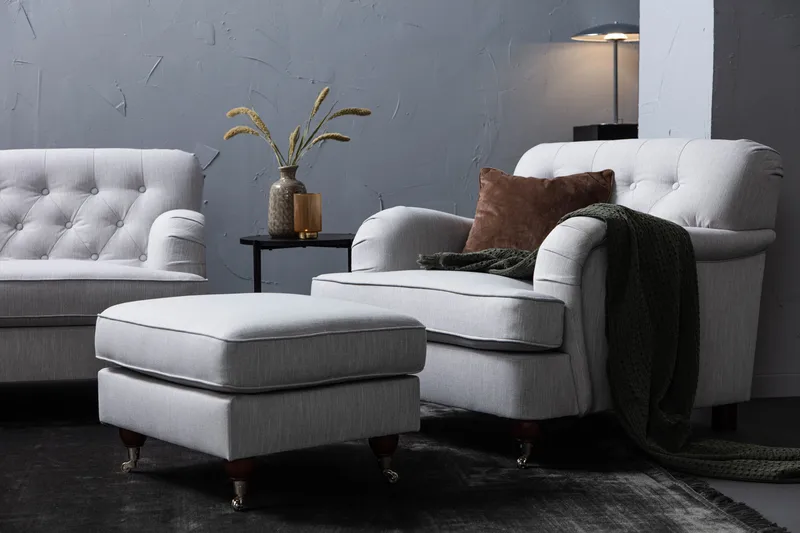 Howard Riviera Lenestol med Fotskammel - Lingrå - Møbler - Stoler & lenestoler - Lenestoler - Howard lenestol