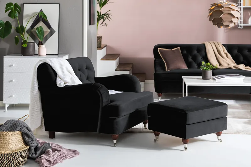 Howard Riviera Lenestol med Fotskammel - Svart - Møbler - Stoler & lenestoler - Lenestoler - Howard lenestol